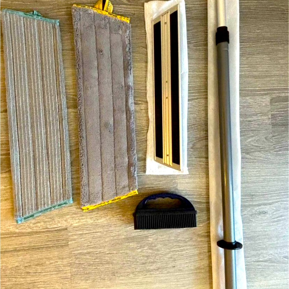 New Superior Norwex Mop System-Graphite & Black